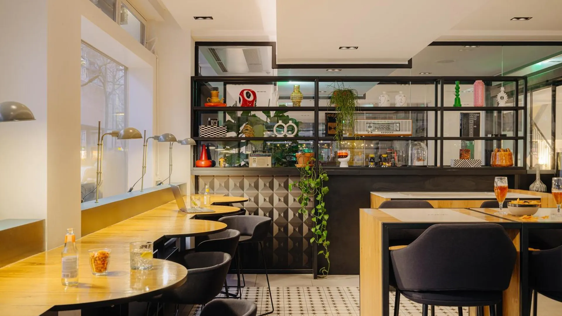 Leonardo Hotel Rotterdam Savoy